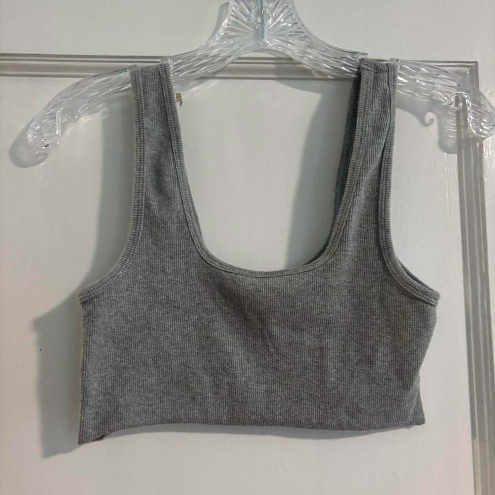 Forever 21 Light Gray Ribbed Bra/Crop Top